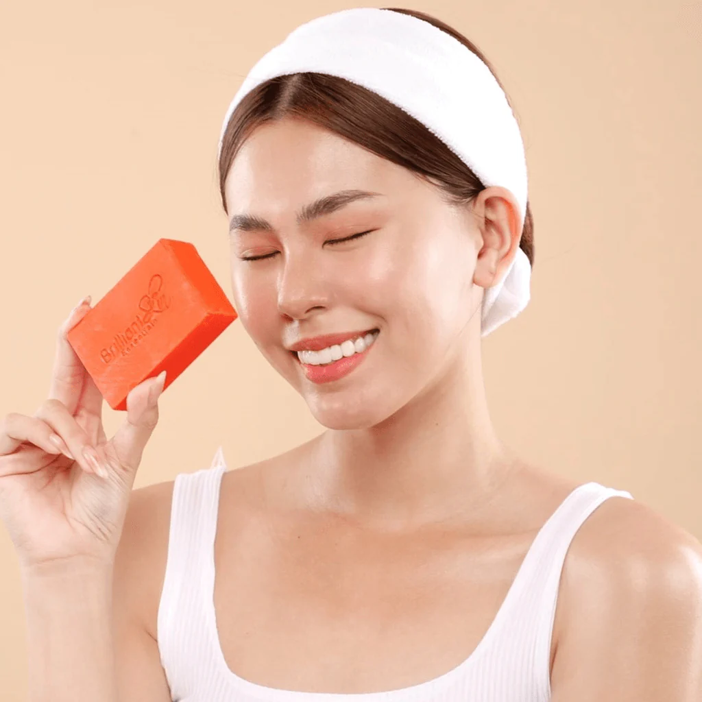 Brilliant Skin Kojic Acid Micro Exfoliating Soap - 135g - Image 4