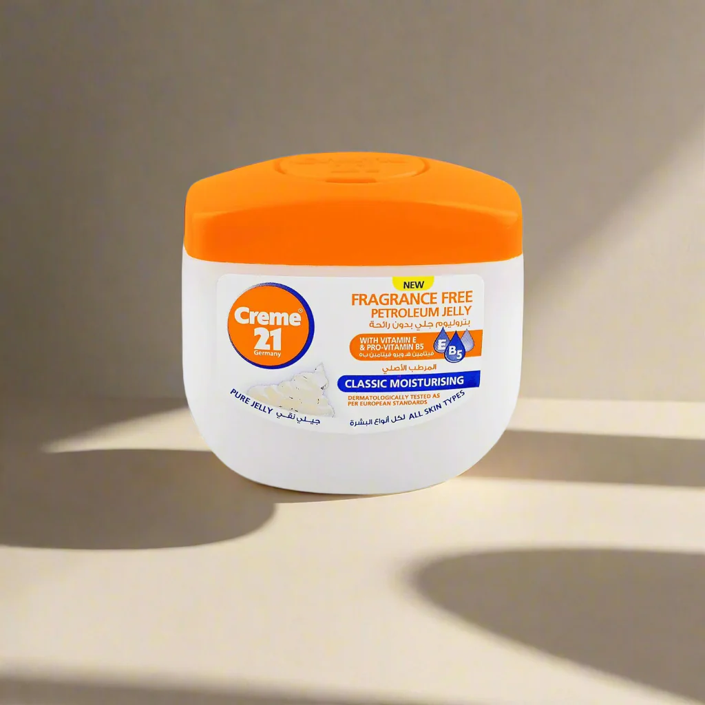 Creme 21 Classic Moisturising Fragrance-Free Petroleum Jelly – 300ml - Image 4