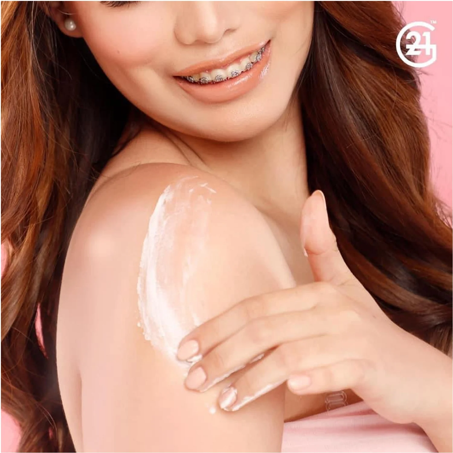G21 Pure Kojic Bleaching Scrub – Milky Shea Butter (300g) - Image 5