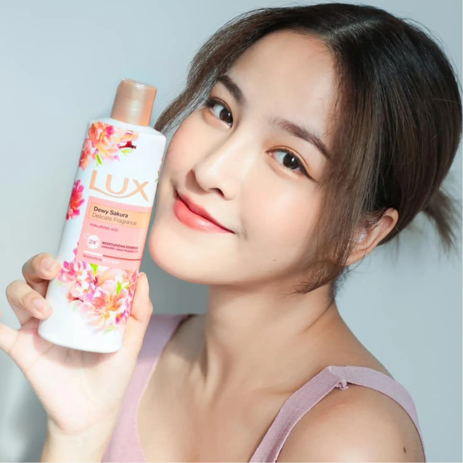 Lux Dewy Sakura 2X Moisturizing Essence Body Wash – 500ml - Image 6